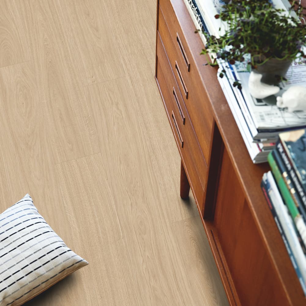 Плитка ПВХ Pergo Classic Plank Glue V3201-40021 Дуб Светлый натуральный 1256*194*2,5 (3,655)